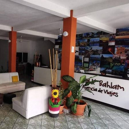 Hostal Tah Itza Флорес Екстериор снимка